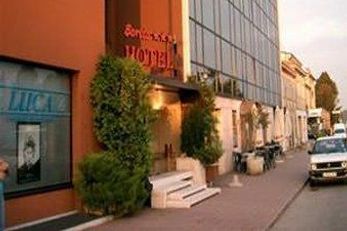 Hotel Bareta