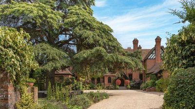 Careys Manor Hotel
