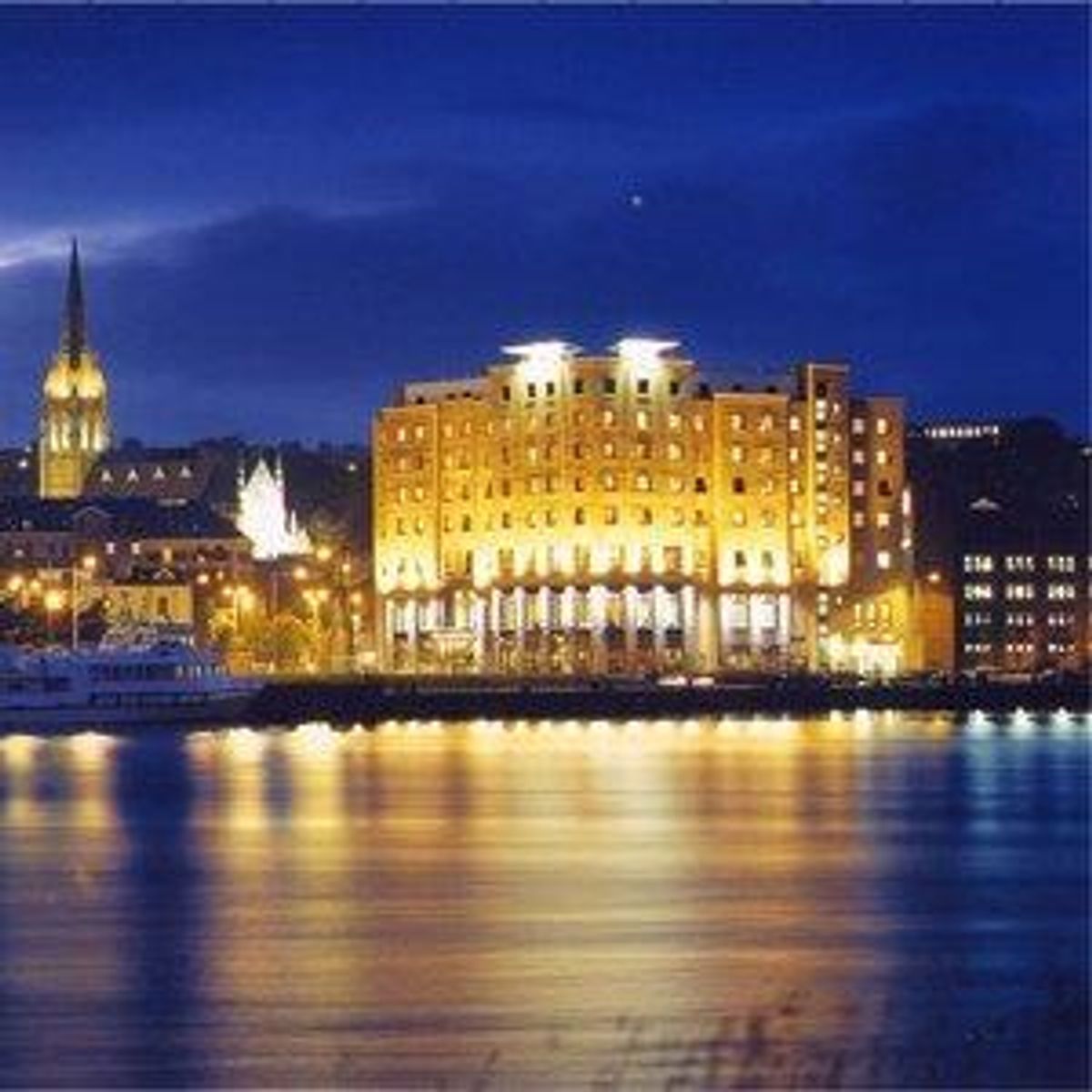 City Hotel Londonderry, Northern Ireland Hotels First Class Hotels in Londonderry GDS