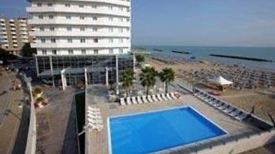 Sea Lion Hotel