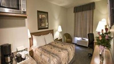 Service Plus Inns & Suites
