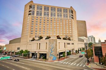 The Grove Hotel