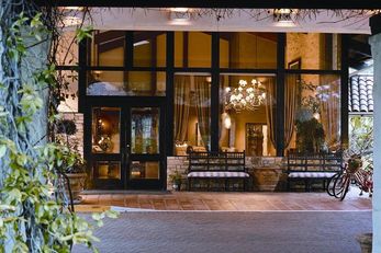 Westlake Village Inn
