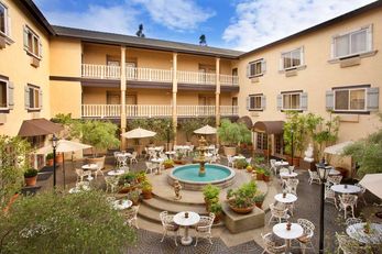 Ayres Hotel & Suites Costa Mesa/Newport