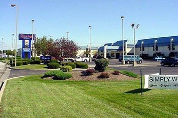 Lees Inn & Suites Muncie