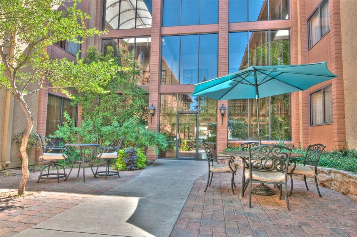 MCM Elegante Suites Abilene- First Class Abilene, TX Hotels ...