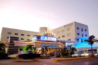 Hodelpa Gran Almirante Hotel & Casino