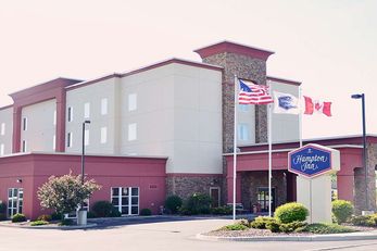 Hampton Inn Watertown