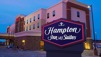 Hampton Inn & Suites Bismarck/Northwest