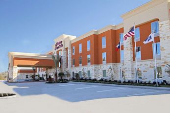 Hampton Inn & Suites - Winnie