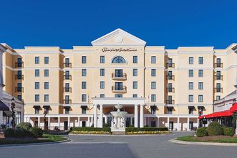 Hampton Inn & Suites South Park