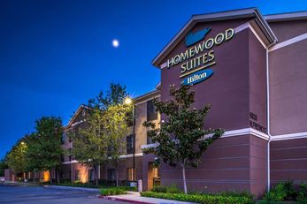 Homewood Suites by Hilton Fresno