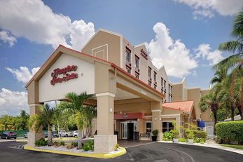 Hampton Inn & Suites FLL Airport