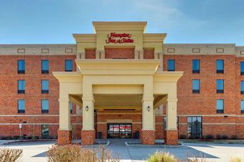 Hampton Inn & Suites Swansboro