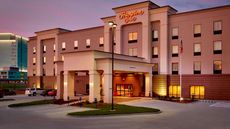Hampton Inn Omaha/West Dodge Road