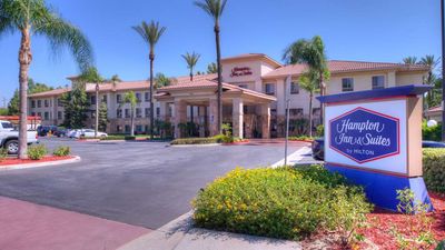 Hampton Inn & Suites Ontario