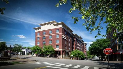 Hampton Inn & Suites Raleigh Downtown