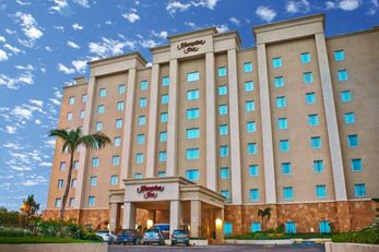 Hampton Inn by Hilton Tampico