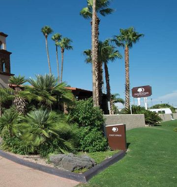 DoubleTree Suites Williams Center