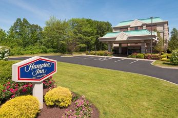 Hampton Inn Hartford/Airport