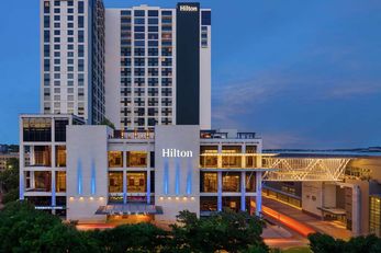 Hilton Austin
