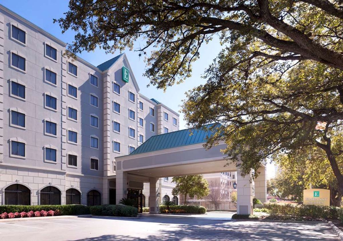Houston Galleria Hotels - DoubleTree by Hilton Hotel & Suites Houston by  the Galleria