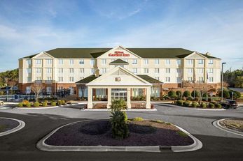 Hilton Garden Inn Mayfaire Town Center