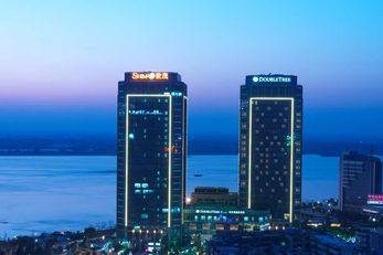 DoubleTree by Hilton Wuhu