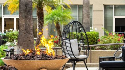 DoubleTree by Hilton Hotel Mission Valle