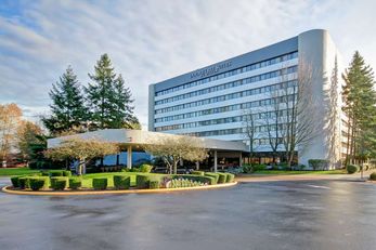 Doubletree Suites by Hilton Southcenter