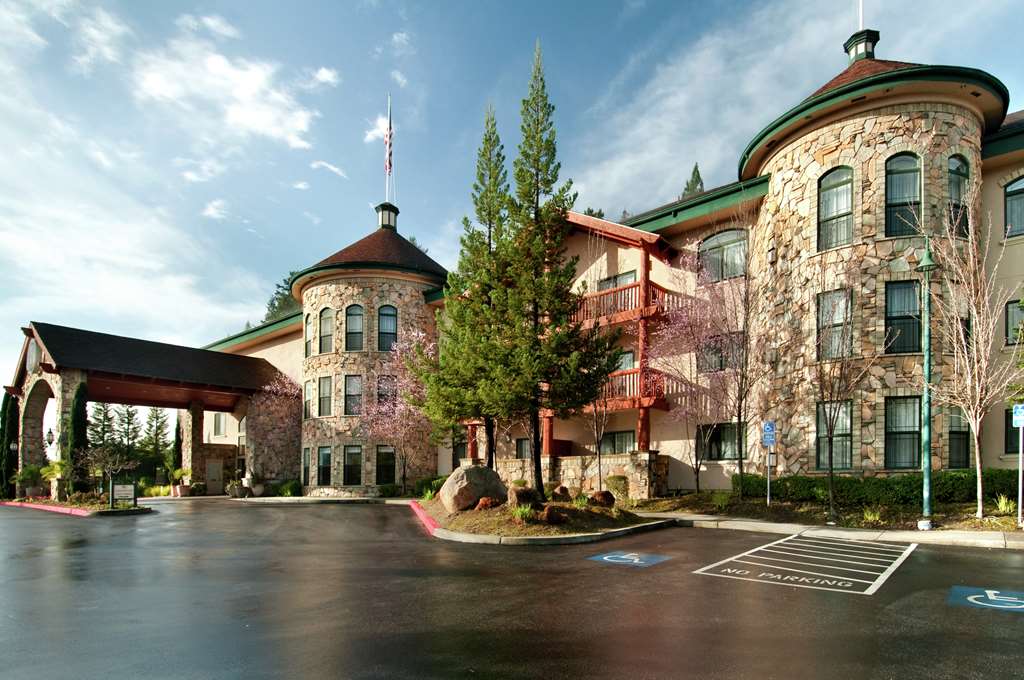 Hilton Santa Cruz Scotts Valley Neighborhood Local Information