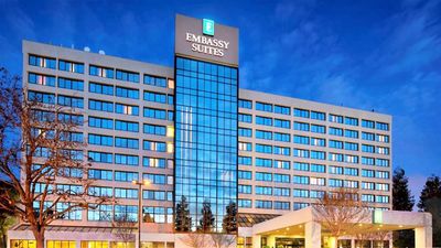 Embassy Suites Hotel Santa Clara