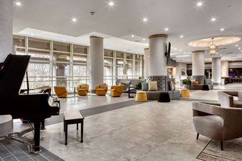 Doubletree Hotel at Warren Place