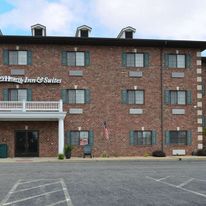 Country Hearth Inn & Suites