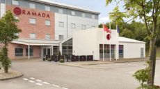 Ramada Wakefield