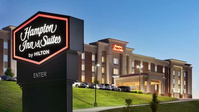 Hampton Inn & Suites Parkersburg Dtwn