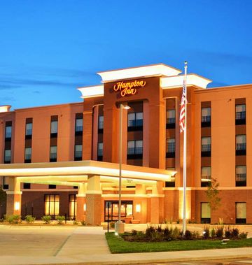 Hampton Inn by Hilton Lincoln Airport