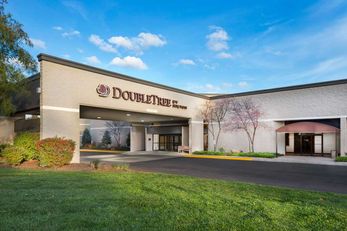 Doubletree by Hilton Lawrence