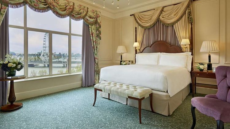 The Savoy, A Fairmont Hotel Room