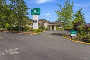 Guesthouse Inn and Suites Poulsbo