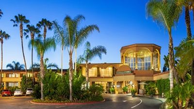 Handlery Hotel & Resort