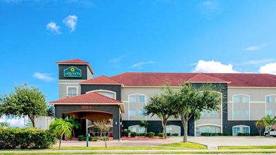 La Quinta Inn & Suites Mission