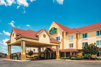 La Quinta Inn & Suites Russellville