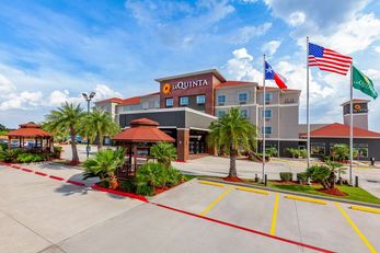La Quinta Inn and Suites Channelview