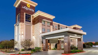 La Quinta Inn & Suites NW Beltway 8
