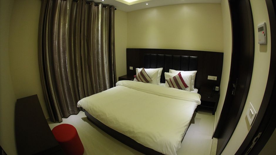 Jounieh Suites Hotel Suite