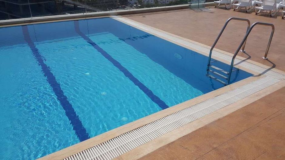 Jounieh Suites Hotel Pool
