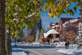 Banff Caribou Lodge & Spa