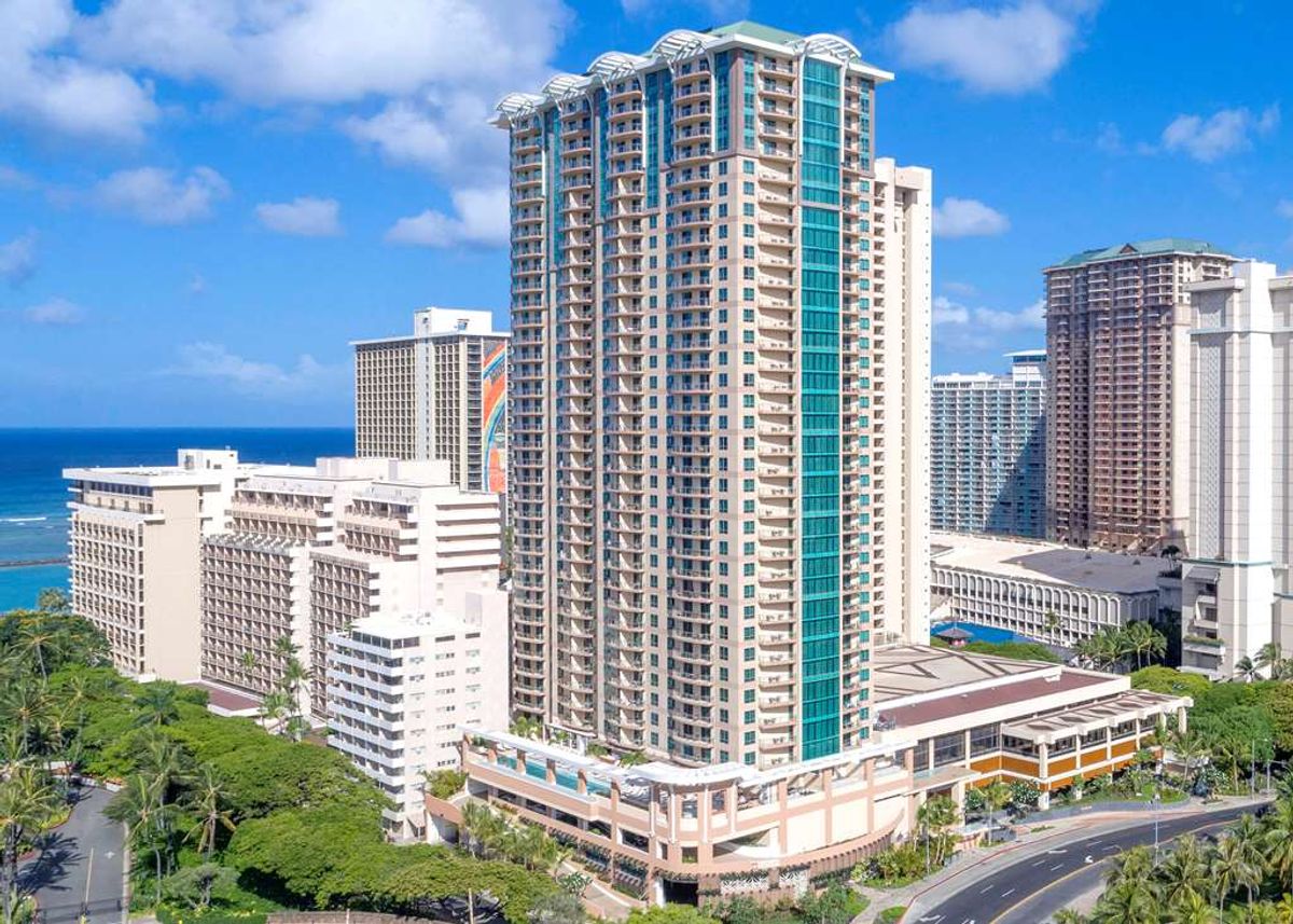 Hilton Waikiki Beach- First Class Honolulu, HI Hotels- GDS Reservation  Codes: Travel Weekly