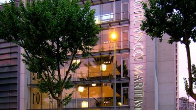 Vincci Maritimo Hotel
